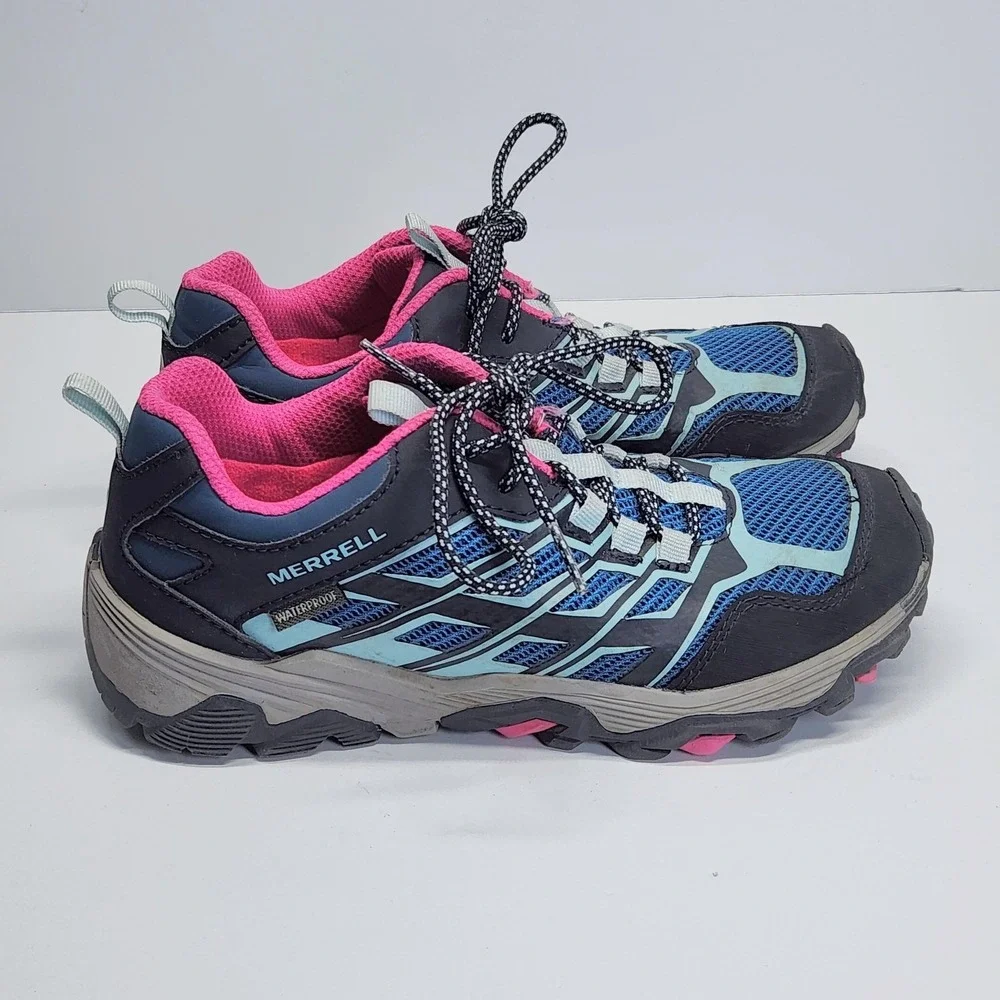 Merrell Moab FST Low Waterproof Hiking Shoes Girls Size 2.5 Blue Pink Sneakers